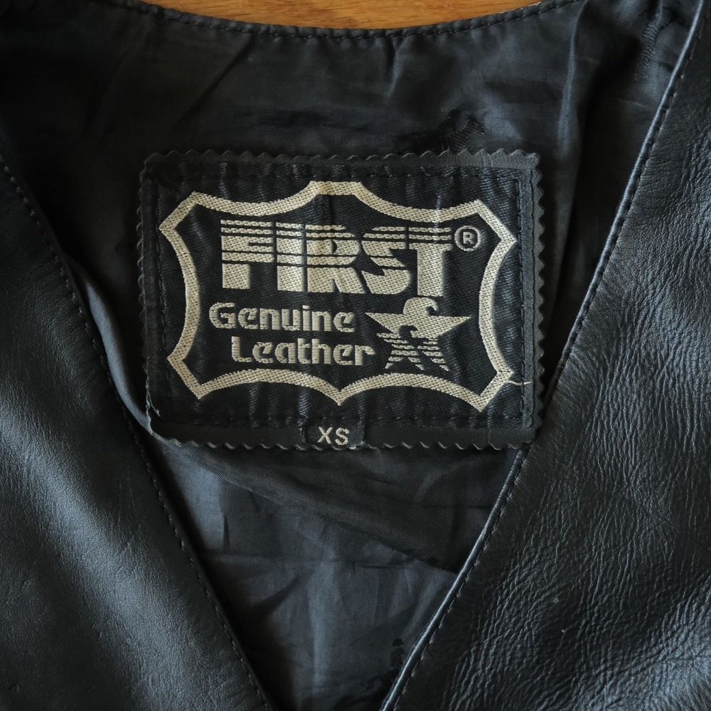 Black Fringe Women's Vest - Picture 2 of 6
